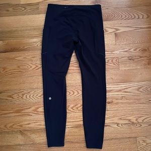 LIKE NEW flattering black Lululemon fast and free leggings: full length